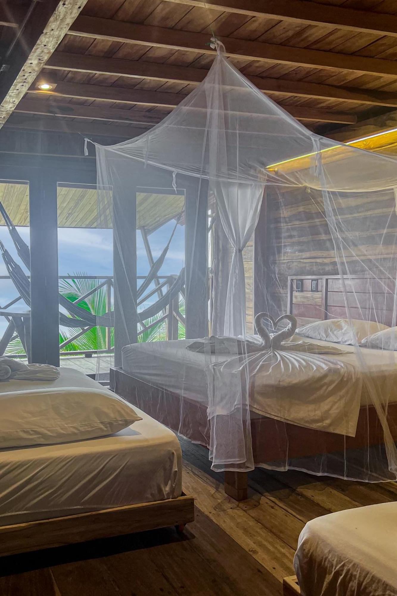 Hostal Mocambo Beach Guachaca Eksteriør billede