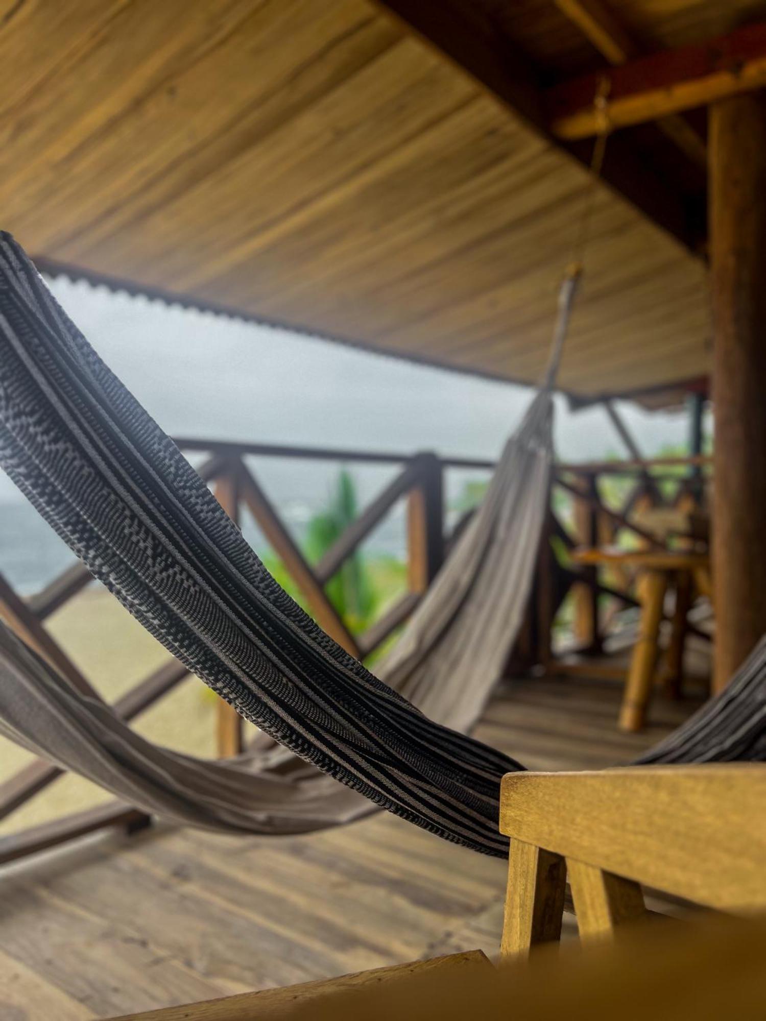 Hostal Mocambo Beach Guachaca Eksteriør billede