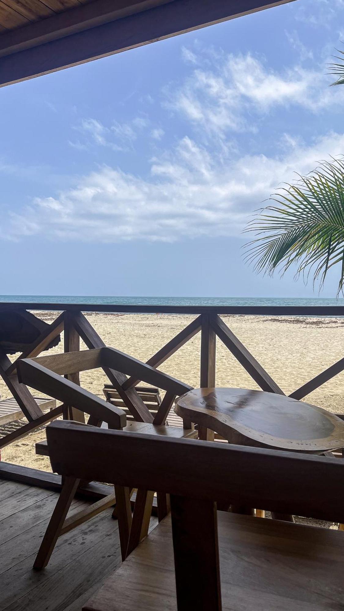 Hostal Mocambo Beach Guachaca Eksteriør billede